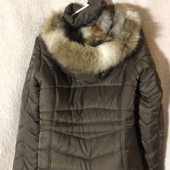 Olive pretty winter coat - Picture 2 of 6